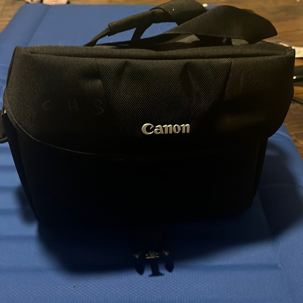 Canon camer EOS Rebel T5